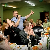 Ведущий Анатолий Недвецкий, Беларусь - фото 1