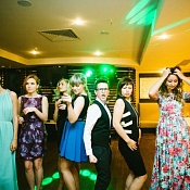 Ведущий Евгений Савкин, Беларусь - фото 1