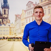 Ведущий Дмитрий Микитич, Беларусь - фото 1