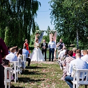 Ведущий Максим Романовский, Беларусь - фото 1