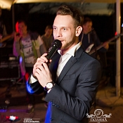 Ведущий Виктор Куксёнок, Беларусь - фото 1