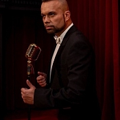 Ведущий Антон Шабуневіч, Беларусь - фото 1